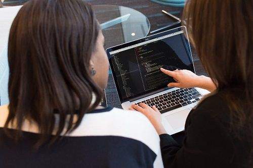 Applet Là Gì? Thông Tin Cơ Bản Về Java Applet Bạn Cần Biết 6 Java applet có sức ảnh hưởng lớn đến sự phát triển của ngành công nghệ