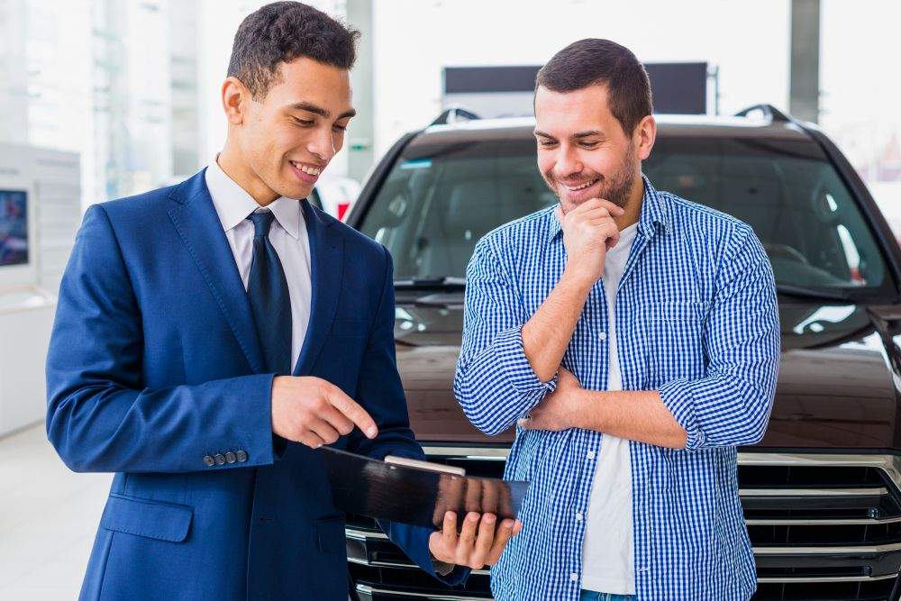 Cố Vấn Dịch Vụ Ô Tô Là Gì? Vai Trò Và Bộ Kỹ Năng Cần Thiết 6 cố vấn dịch vụ ô tô là làm gì