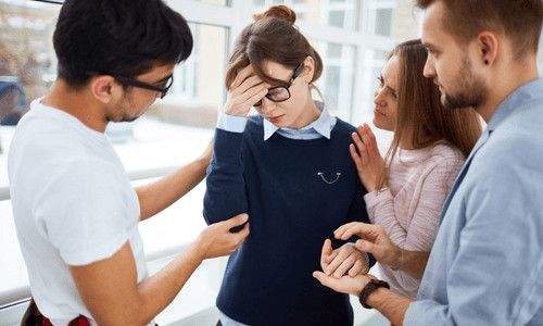 Đồng Cảm Là Gì? 3 Cách Thể Hiện Sự Đồng Cảm Với Người Khác 6 cảm xúc chia tay đồng nghiệp