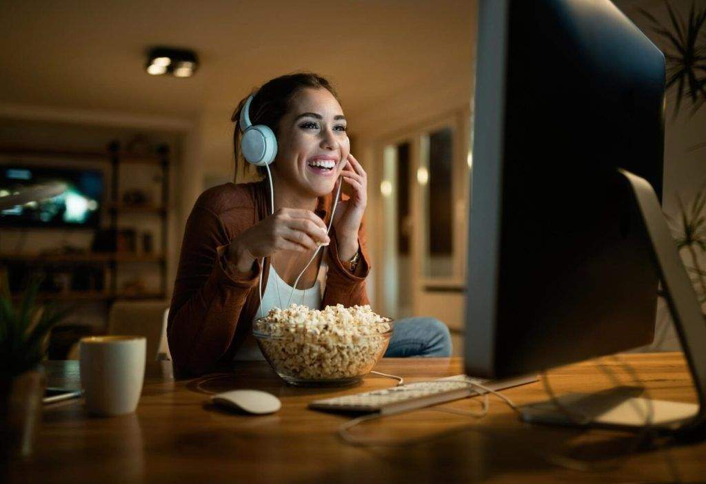 Guilty Pleasure Là Gì? Bạn Có “Thú Vui Tội Lỗi” Nào Khó Nói Không? 5 guilty pleasure là gì