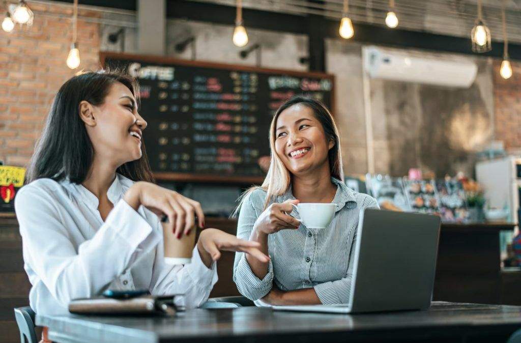 Học Cách Thuyết Phục Khách Hàng – Bí Quyết Để Khách Hàng “Say Yes” Với Sản Phẩm Nhanh Hơn 7 cách thu hút khách hàng