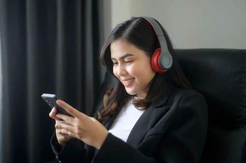 Music Marketing giúp thu hút khách hàng hơn trong việc quảng cáo