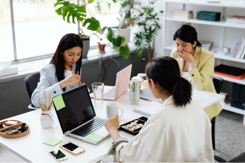 Ngày Đi Làm Cuối Cùng: Nên Và Không Nên Làm Gì? 5 ngay-di-lam-cuoi-cung-ban-giao-cong-viec