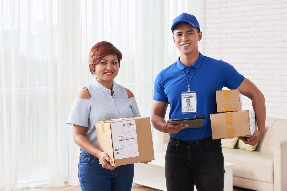 Shipper Là Gì? Tất Tần Tật Những Điều Cần Biết Về Nghề Shipper 5 shipper giao hàng