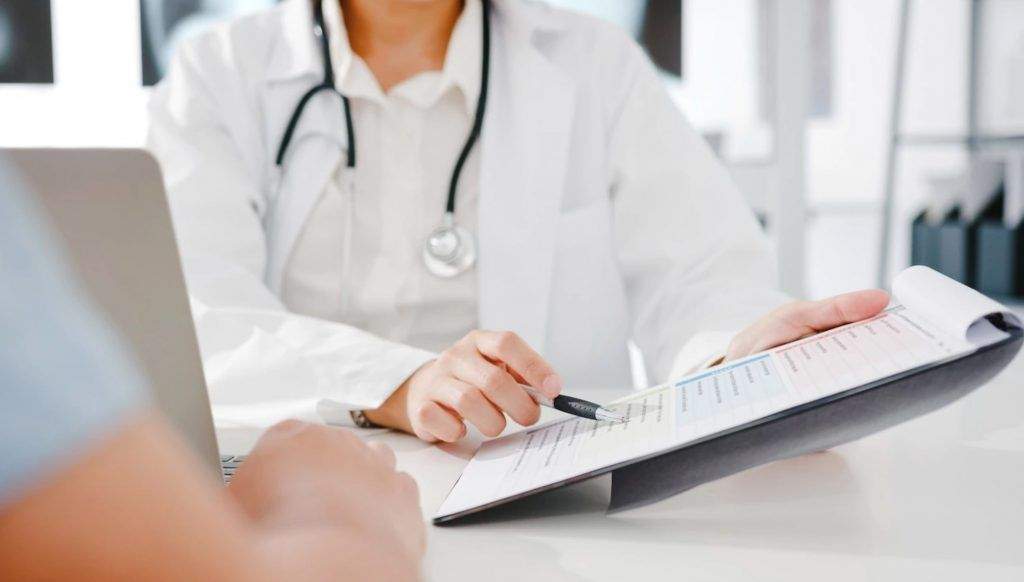 bạn cần đạt được kiến thức chuyên sâu để làm specialist