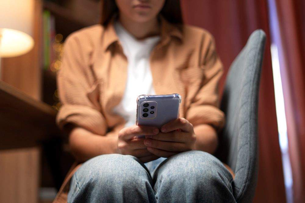 Stalk Là Gì? Cách Nhận Biết Và Hạn Chế Khi Bị Stalk Tại Nơi Làm Việc 7 đi stalk là gì