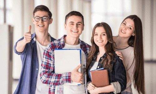 Tân Sinh Viên Cần Chuẩn Bị Những Gì Trước Khi Nhập Học? 5 tân sinh viên