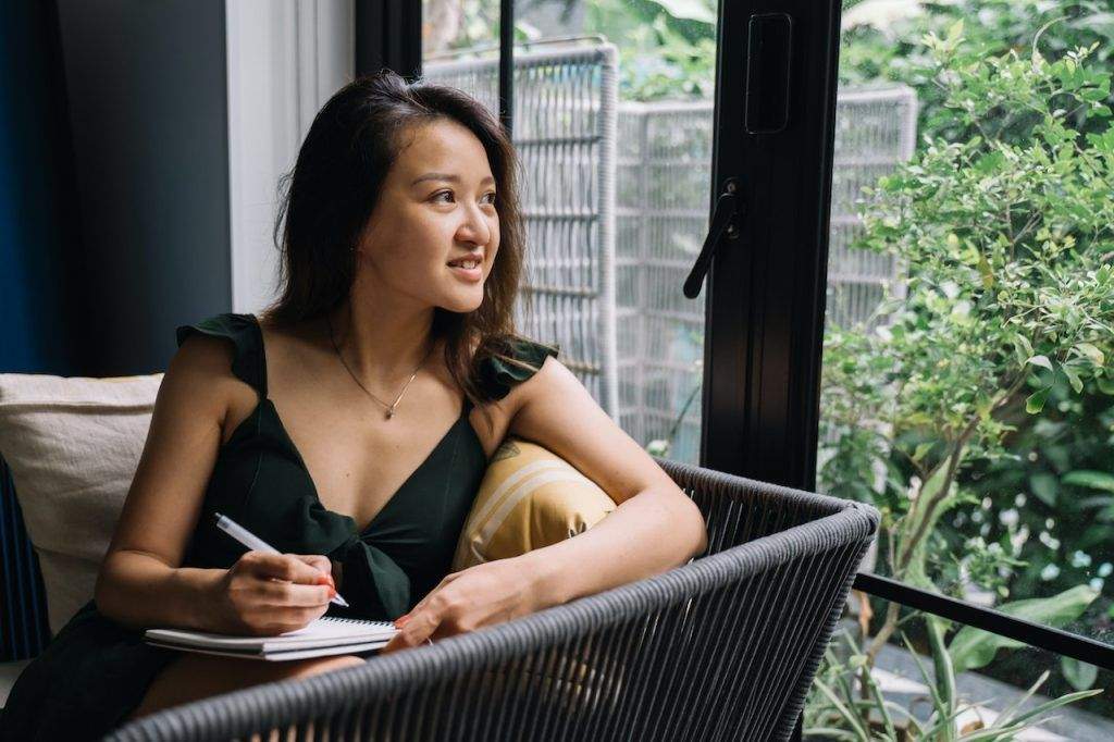 Thần Số Học Số 2: Tính Cách, Nghề Nghiệp Và Bí Quyết Thành Công 7 tra cứu thần số học số 2