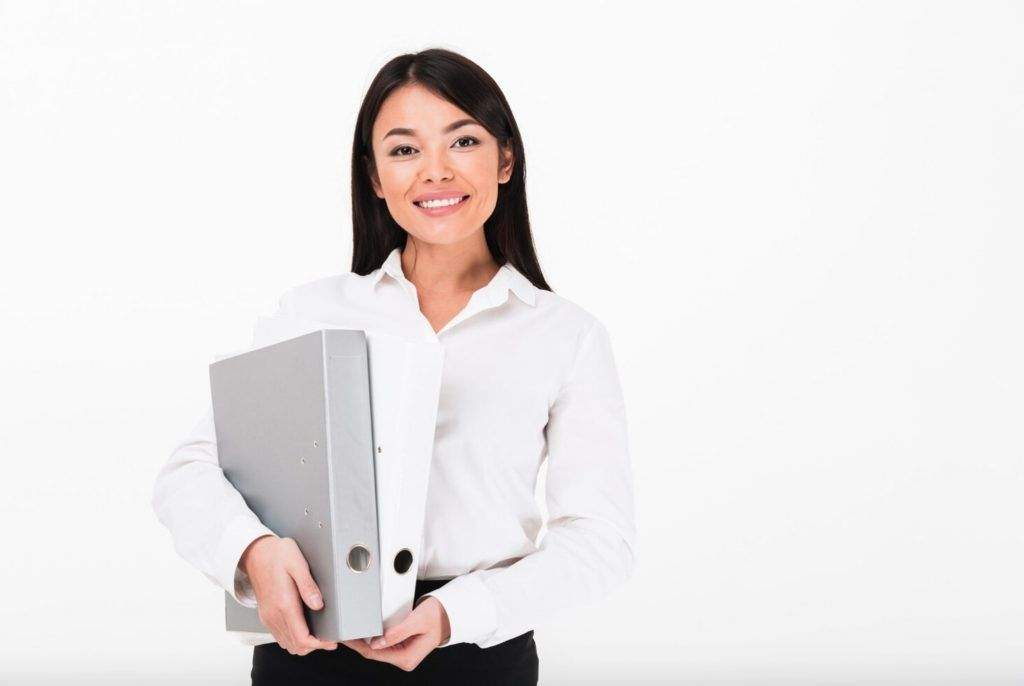 Ngoại hình sáng là một lợi thế lớn để làm thư ký.