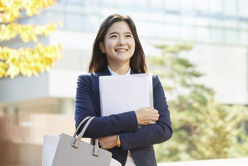 Tìm Việc Không Khó Nhờ 10 App Tìm Việc Làm Tốt Nhất Hiện Nay