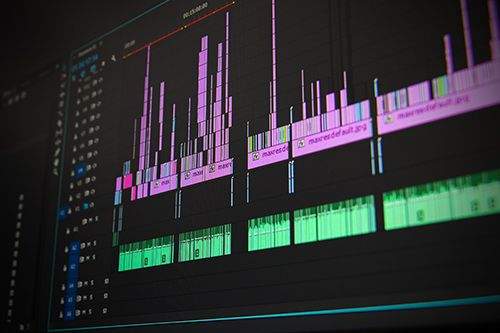 Video Editor Là Gì? Công Việc Và Những Kỹ Năng Cần Thiết Để Thành Công 4 cong-viec-cua-editor-la-gi