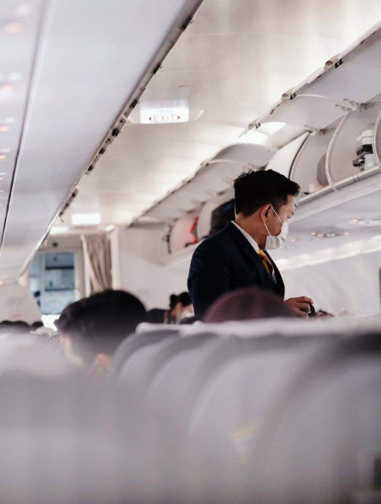 White-Collar Là Gì? Khác Gì Với Blue-Collar? Bật Mí Những Màu Sắc Nghề Nghiệp Thú Vị 11 white collar la gi khac gi voi blue collar bat mi nhung mau sac nghe nghiep thu vi 65c82772ac733
