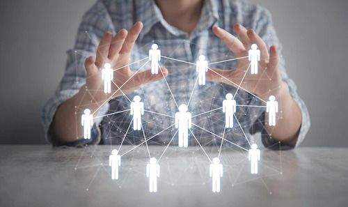 Marketing Mass là chiến lược hướng đến việc thu hút một phần lớn khán giả
