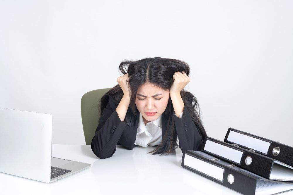 Stalk Là Gì? Cách Nhận Biết Và Hạn Chế Khi Bị Stalk Tại Nơi Làm Việc 5 bị stalk là gì